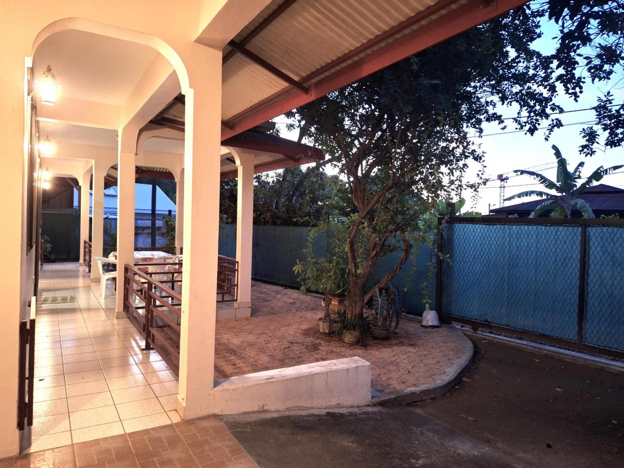 פאפיט Belle Maison F3 מראה חיצוני תמונה